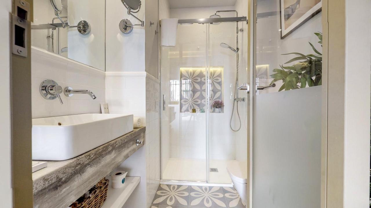 Bright And New- 2Bd 2Bth- Conde De Torrejon Apartamento Sevilha Exterior foto