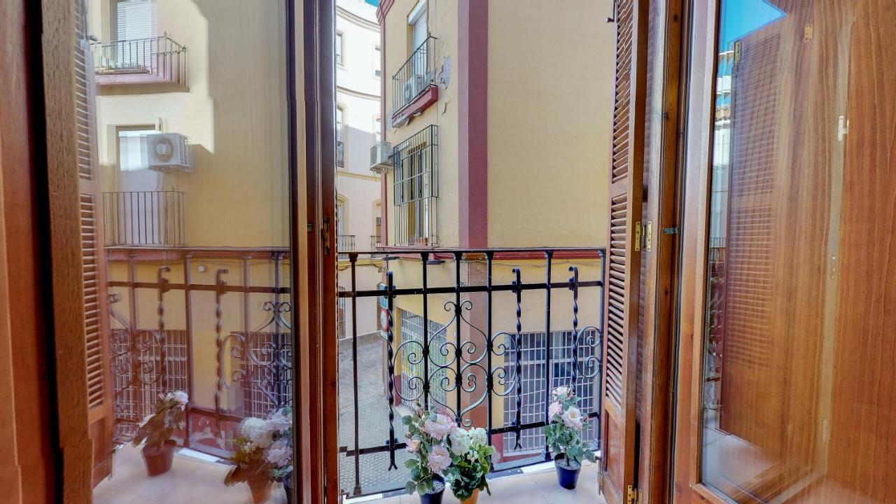 Bright And New- 2Bd 2Bth- Conde De Torrejon Apartamento Sevilha Exterior foto